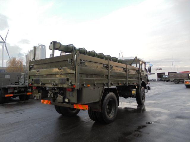 Dropside/ Flatbed truck DAF YAK 4442 4X4: picture 4