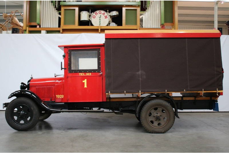 Dropside/ Flatbed truck Ford 1929 MODEL AA: picture 3