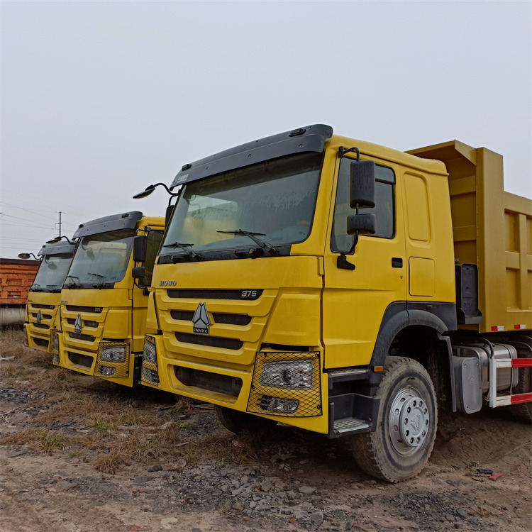 Tipper HOWO HOWO 6x4 375 -yellow Tipper: picture 13