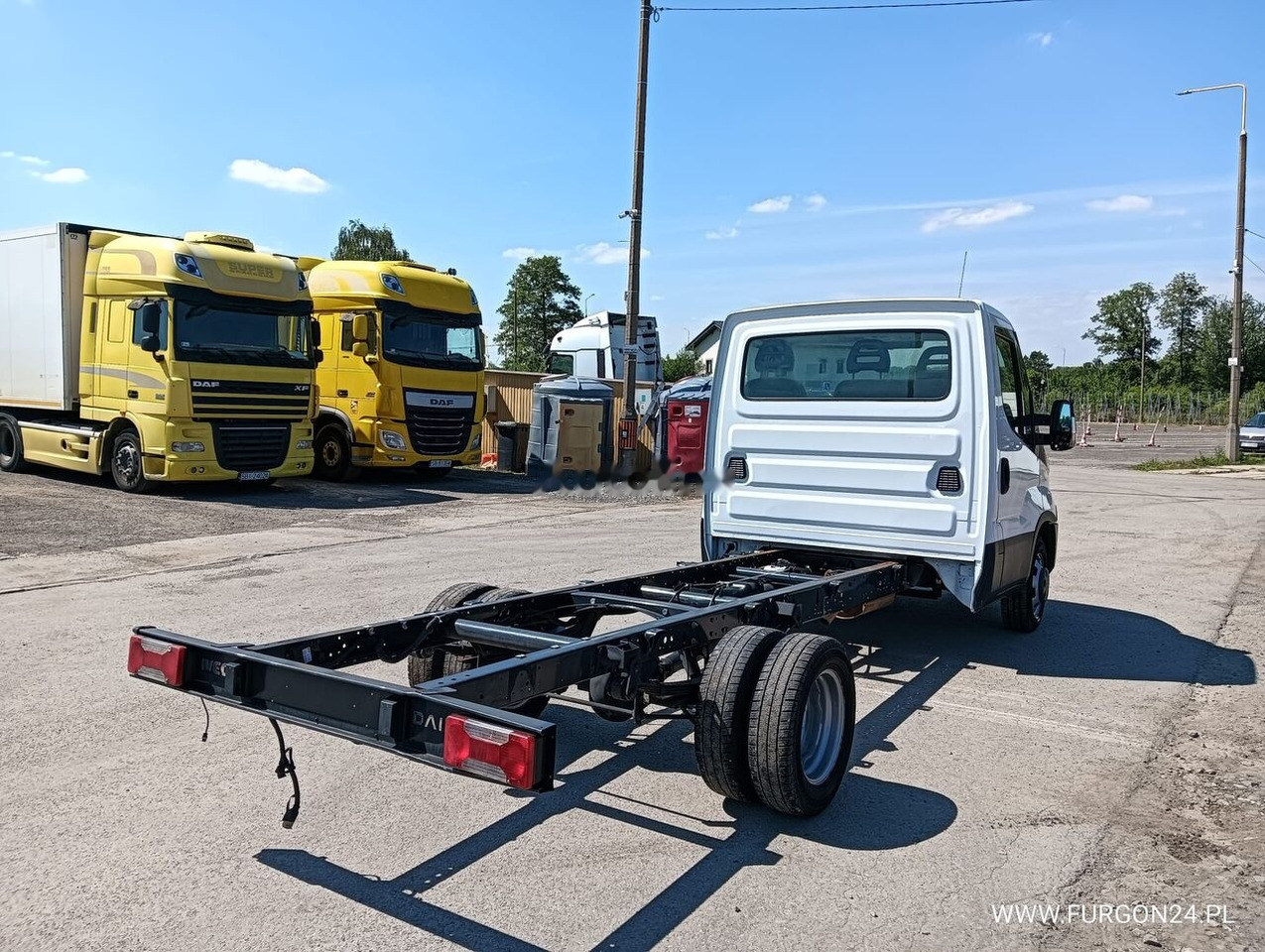 Cab chassis truck IVECO DAILY 35C13 RAMA DO ZABUDOWY NR 666: picture 7