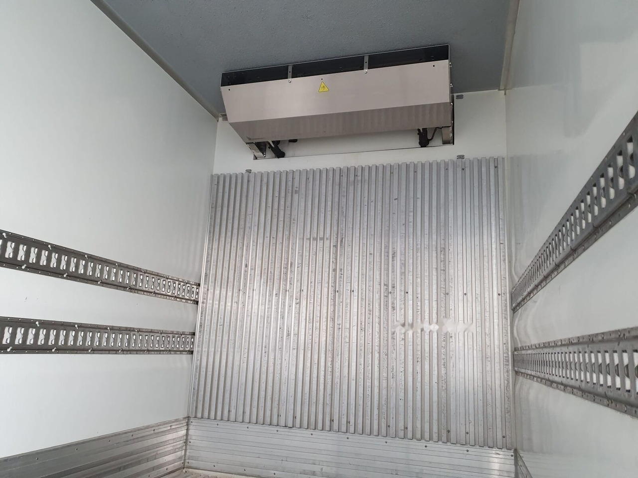 Refrigerator truck IVECO Daily 50-170 - Carrier Supra 550 frigo - 5.2t: picture 17