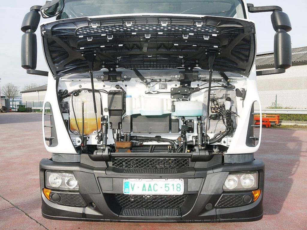 Refrigerator truck Iveco 140E19 EUROCARGO CARRIER SUPRA 750  199TKM: picture 17