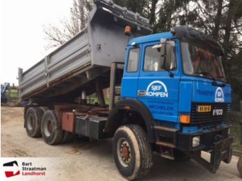 Tipper Iveco 260.30 6x6: picture 1