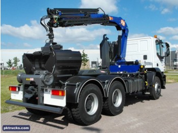 New Hook lift truck Iveco Trakker AD380T38H: picture 1