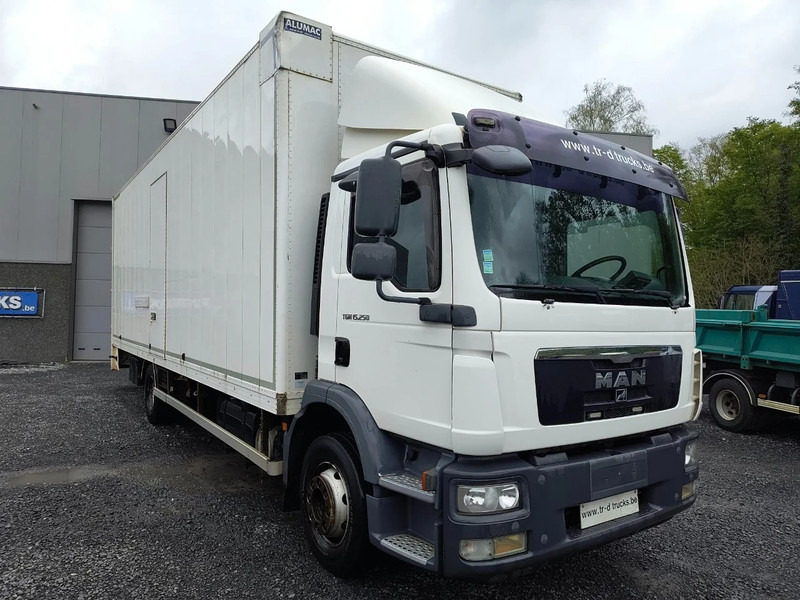 Box truck MAN TGM 15.250 CASE WITH 2 SIDE PORTS - EURO 5: picture 3