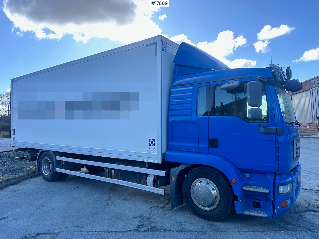 Box truck MAN TGM 18.280: picture 9