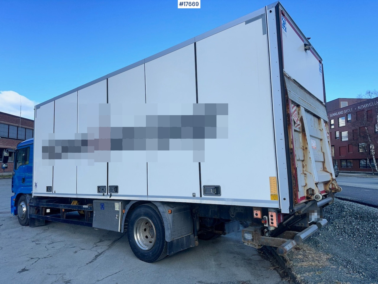 Box truck MAN TGM 18.280: picture 4