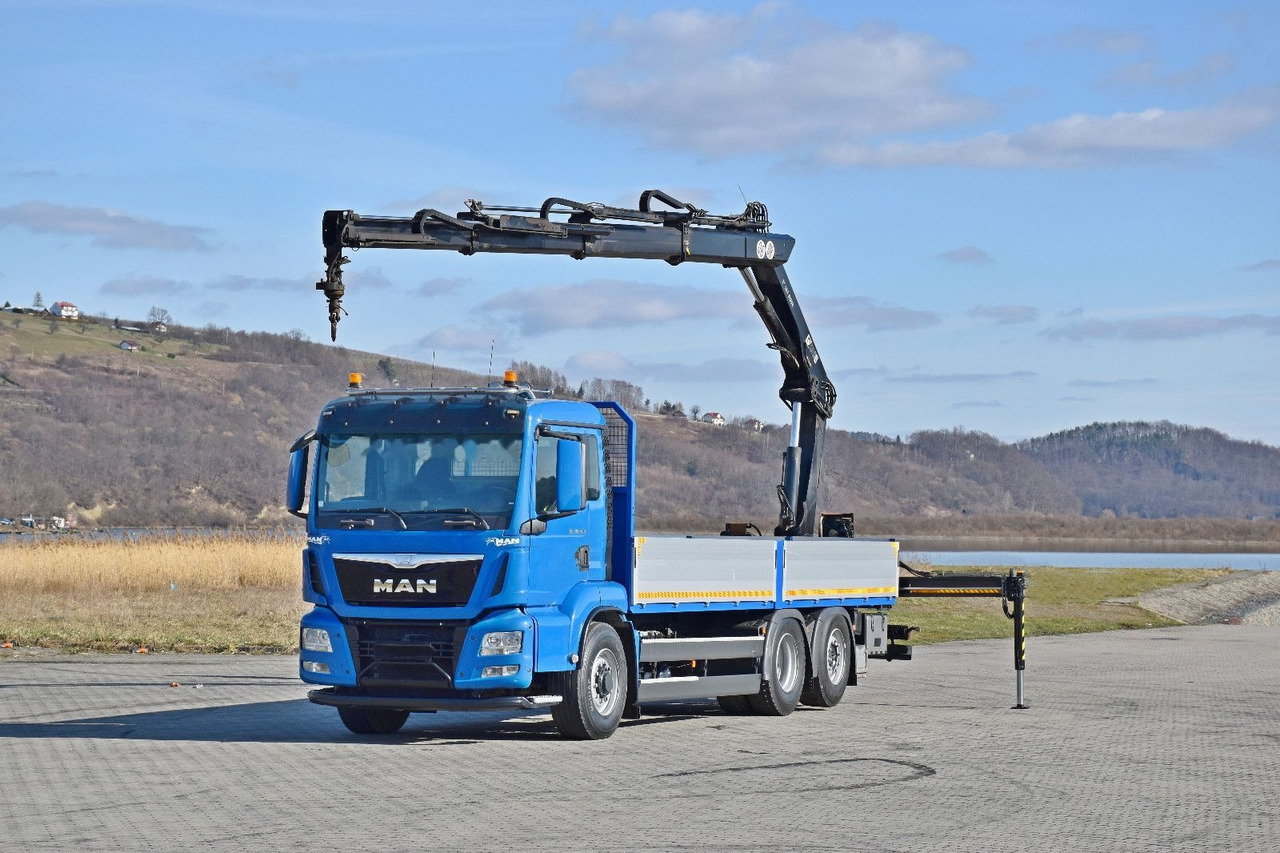 Dropside/ Flatbed truck, Crane truck MAN TGS 26.480: picture 2