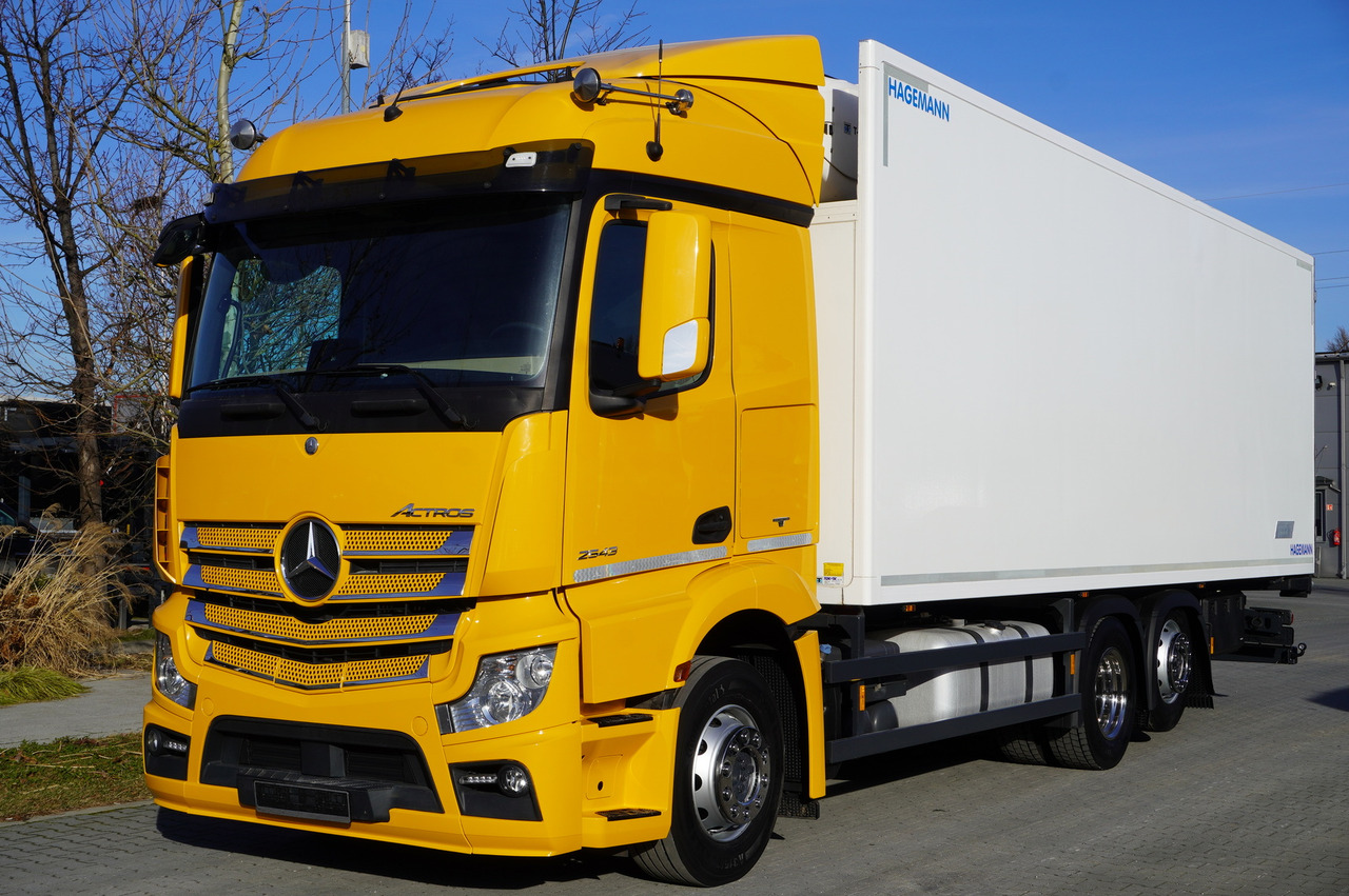 Refrigerator truck MERCEDES-BENZ Actros 2543 E6 6×2 / Refrigerated truck / ATP/FRC / 20 pallets / 260000 km!!!: picture 2