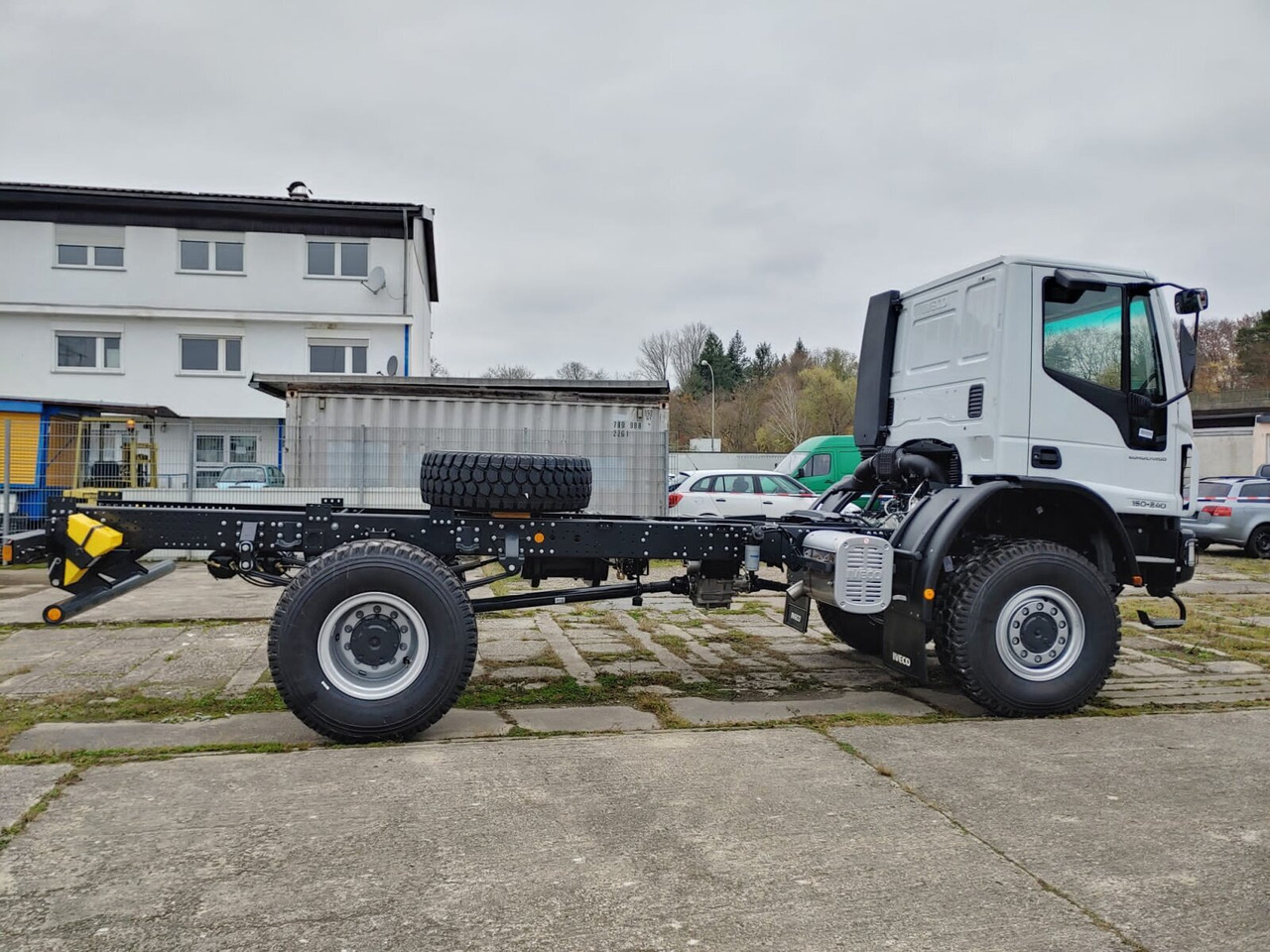 New Cab chassis truck ML150E25WS 4x4 ML150E25WS 4x4, Einzelbereifung, 4x VORNANDEN!: picture 15