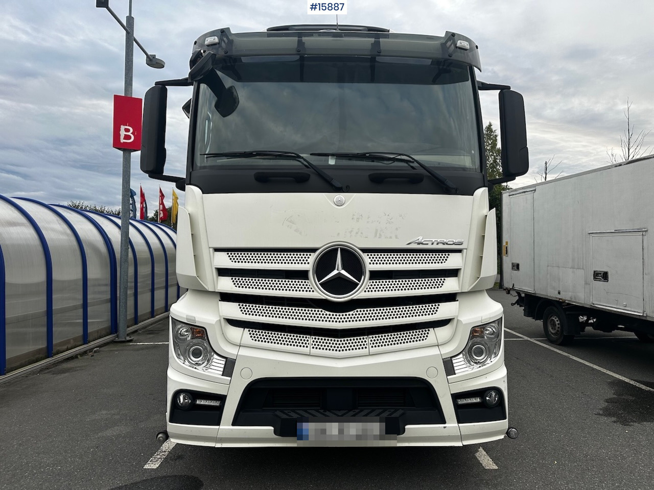 Box truck Mercedes Actros: picture 8
