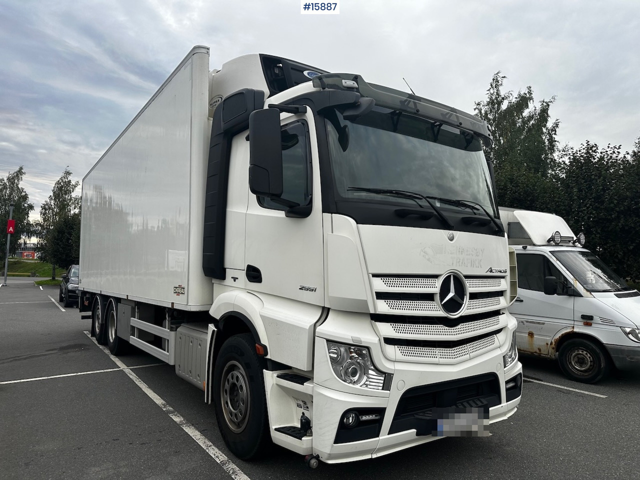 Box truck Mercedes Actros: picture 7