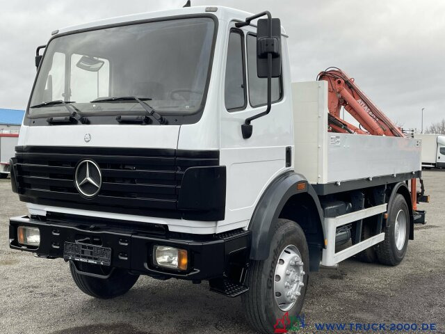 Dropside/ Flatbed truck, Crane truck Mercedes-Benz 1417 4x4 Atlas Kran nur 34.785 Km. - 1. Hand: picture 10