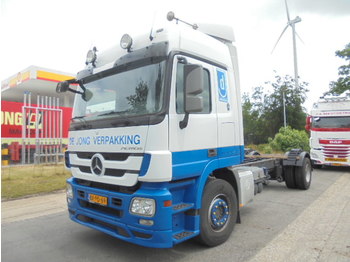 Cab chassis truck Mercedes-Benz ACTROS 1841 L: picture 1