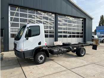 New Cab chassis truck Mercedes-Benz Accelo 915 4x2: picture 1