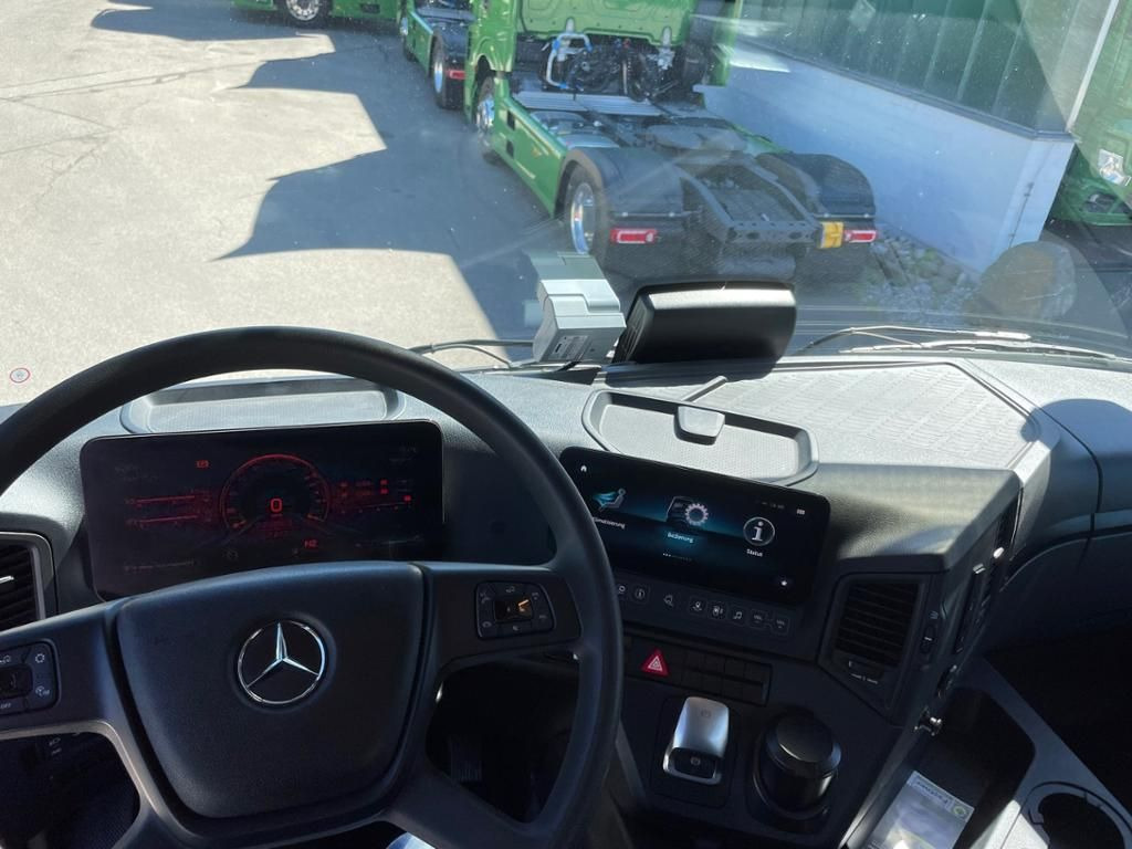 Tipper Mercedes-Benz Arocs 3246 K: picture 11