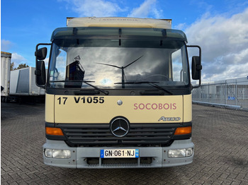 Box truck Mercedes-Benz Atego 815: picture 2