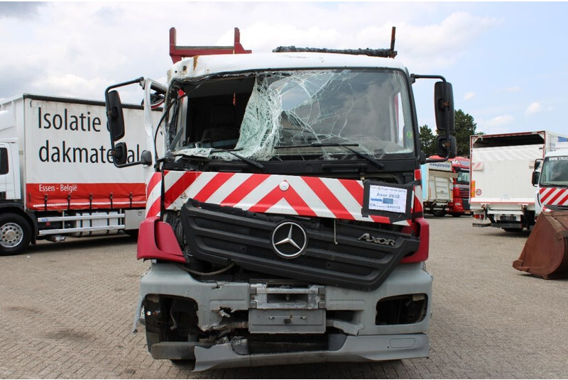 Crane truck Mercedes-Benz Axor 2633 + HIAB 144 BS 2 HIDUO + 6X2+REMOTE: picture 3