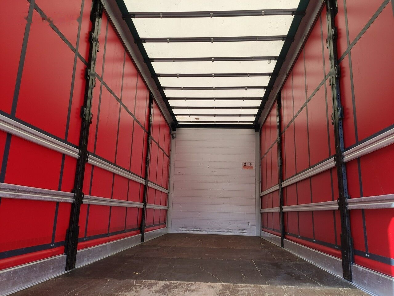 Curtainsider truck Renault D12.240: picture 19
