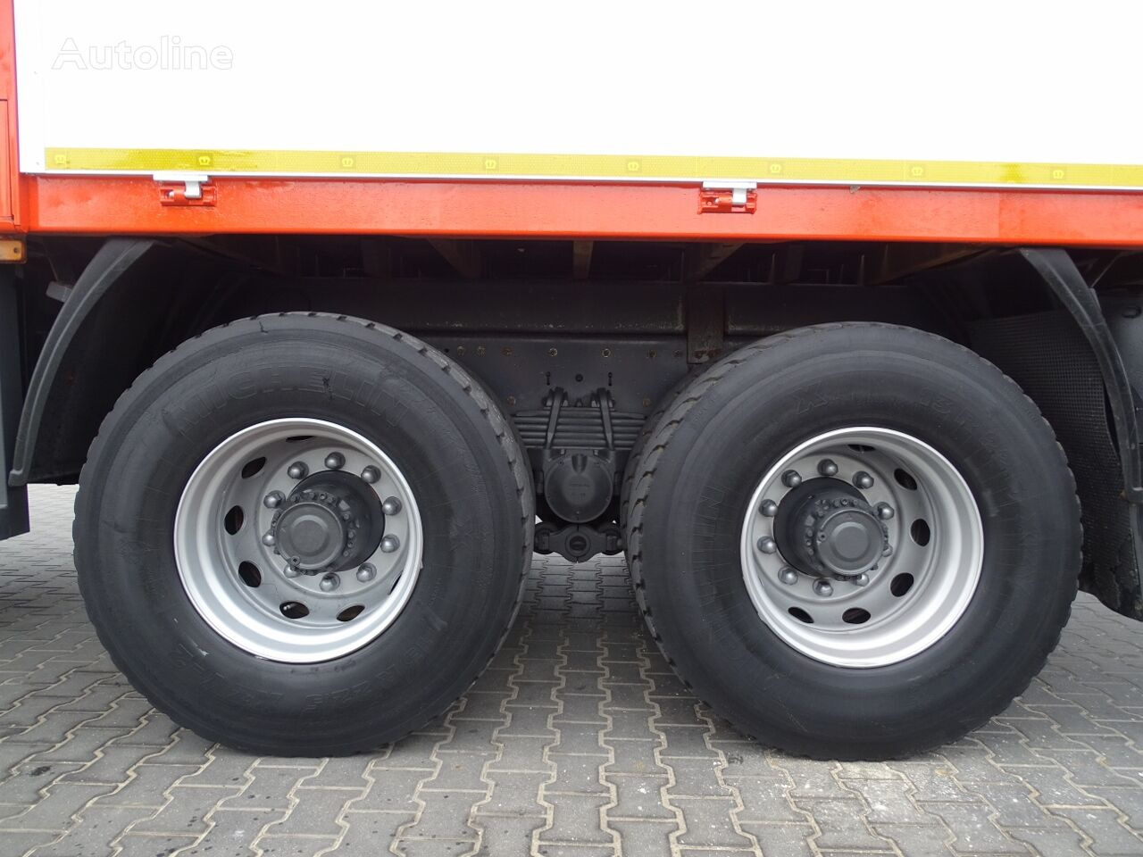 Dropside/ Flatbed truck, Crane truck Renault KERAX 370: picture 25
