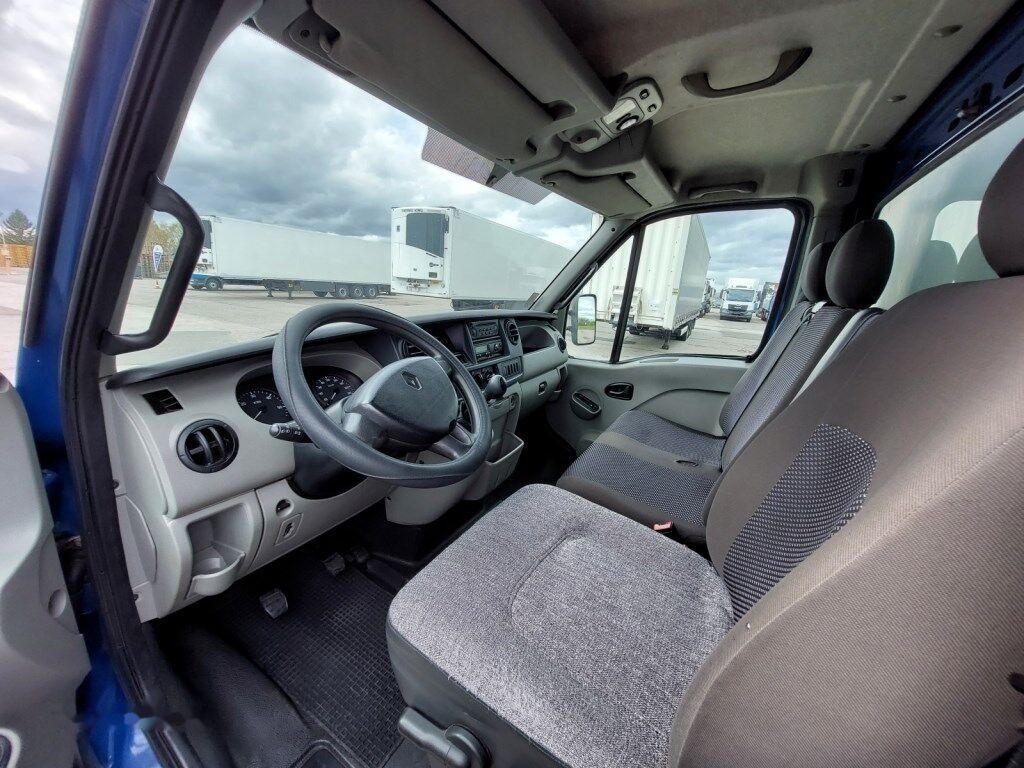 Curtainsider truck Renault Mascott DXI 150.65 4x2: picture 25