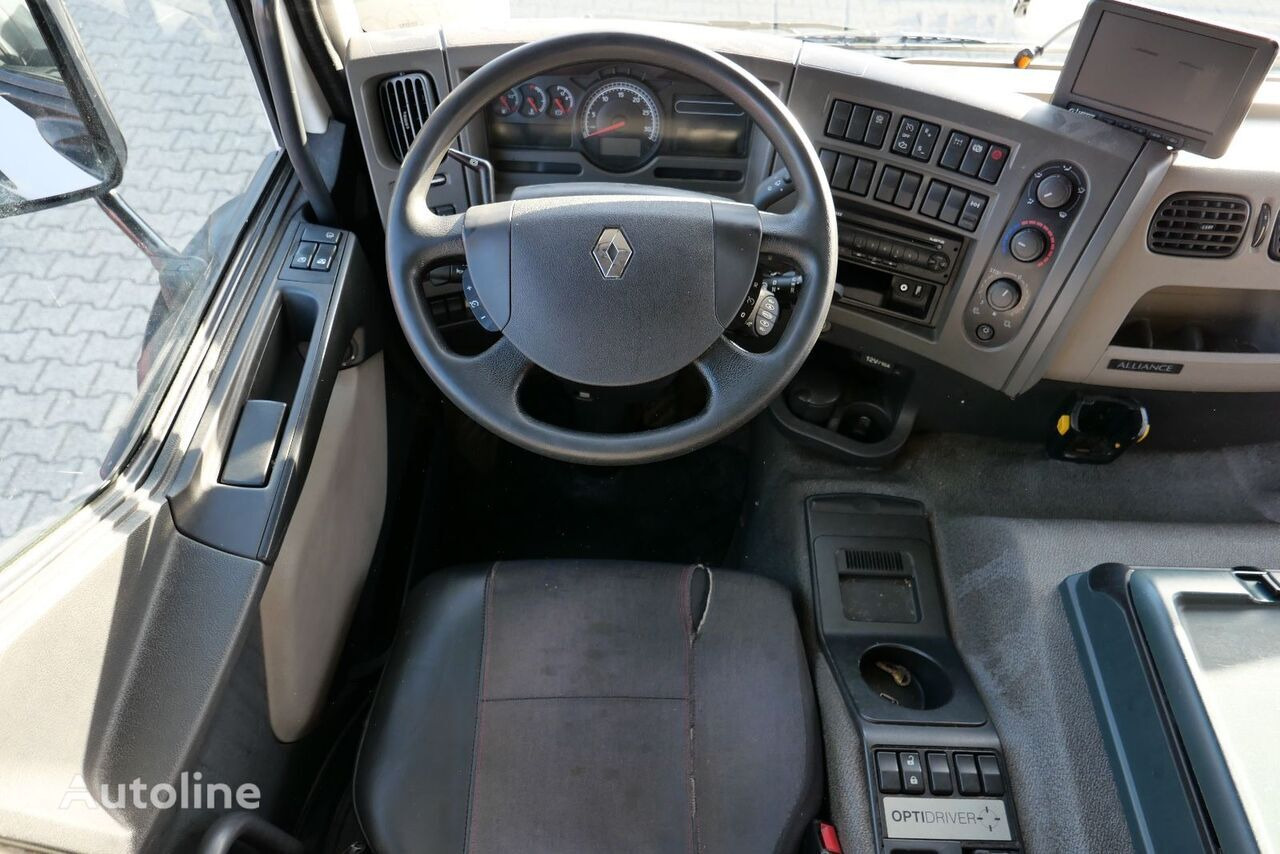 Curtainsider truck Renault Premium 430 DXi: picture 12