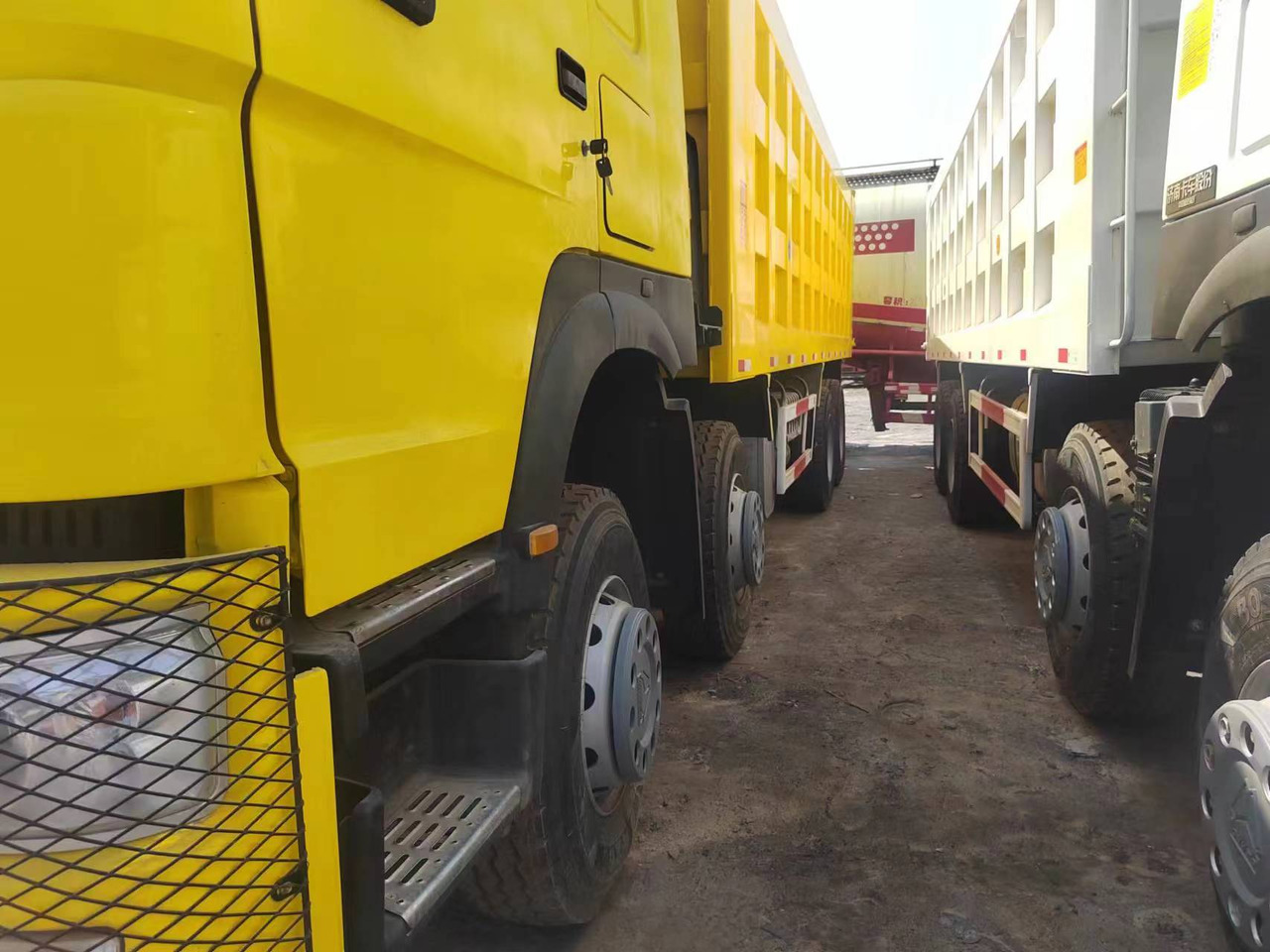 Tipper SINOTRUK HOWO dump truck lorry China dumper: picture 7