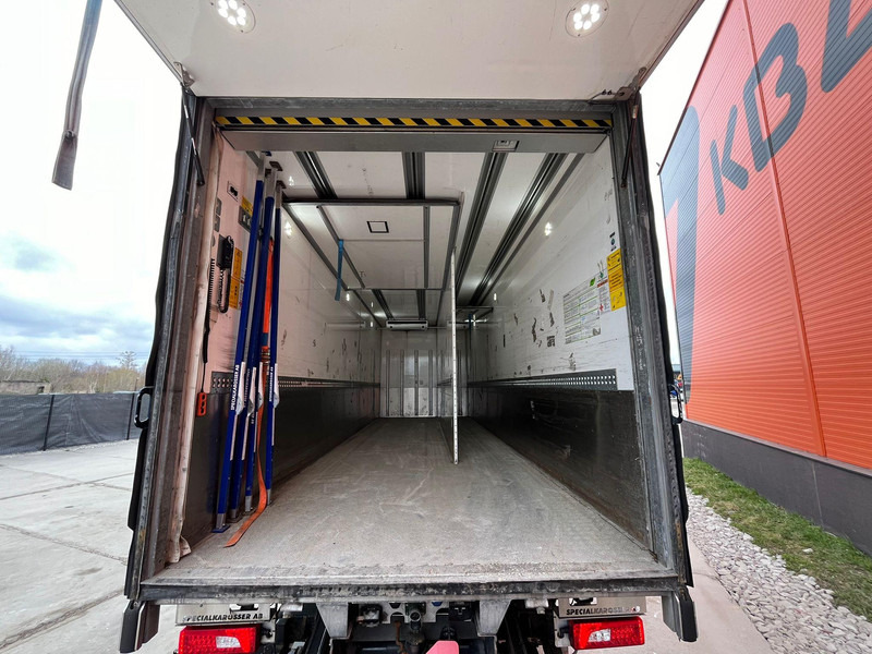 Box truck Scania G 450 6x2*4 RETARDER / BOX L=8468 mm: picture 12