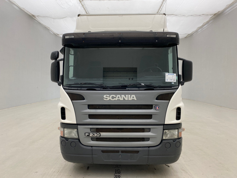 Box truck Scania P230: picture 2