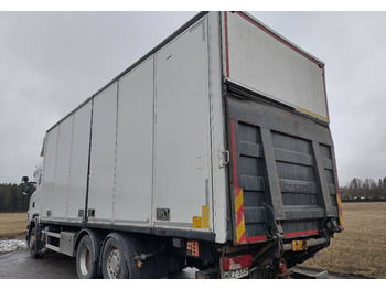 Box truck Scania R500 6x2 sivuauk.kori,pl-nostin: picture 3