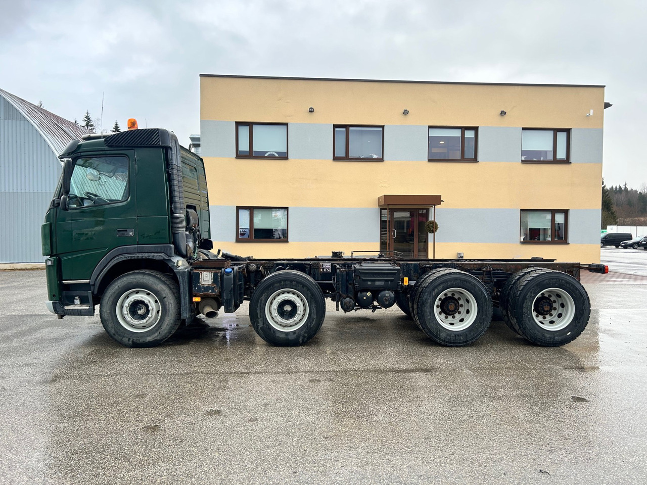 Cab chassis truck VOLVO FM460: picture 4