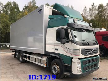Isothermal truck VOLVO FM 450 6x2 - Isothermal - Steel front - Euro5: picture 1