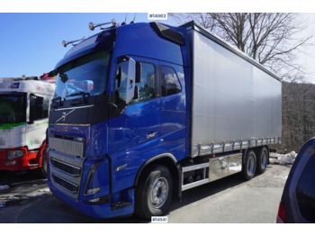 Box truck Volvo FH750: picture 1