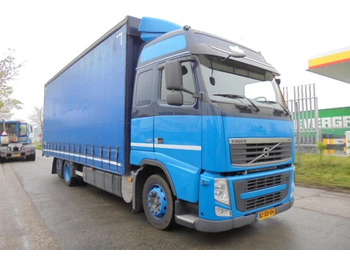 Curtainsider truck Volvo FH 460 6X2 EUR5: picture 3