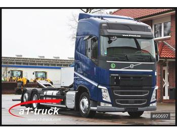 Container transporter/ Swap body truck Volvo FH 460, BDF, 7.45 - 7.82 2x AHK, Hubschwingen: picture 1