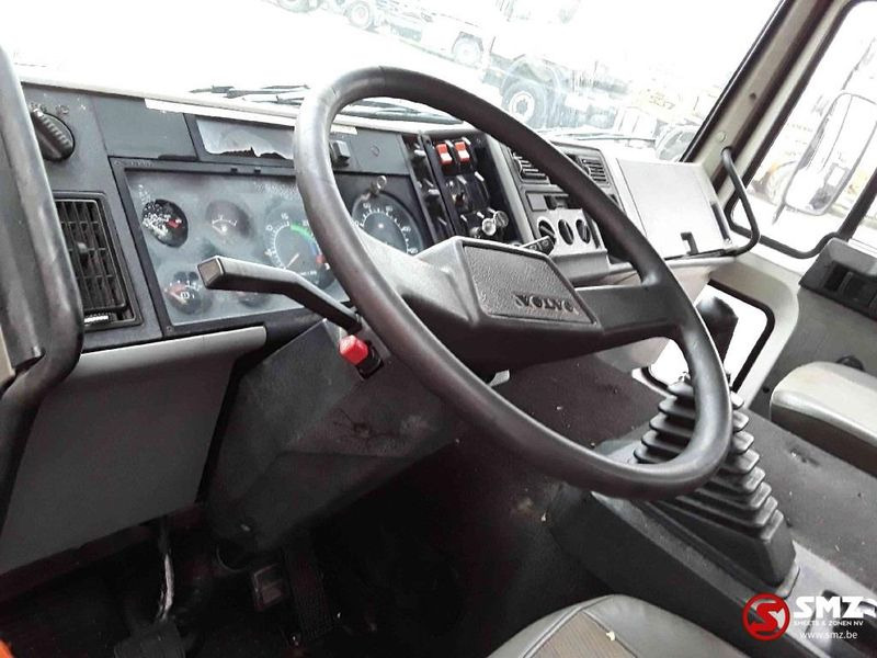 Cab chassis truck Volvo FL6 manual lames: picture 9