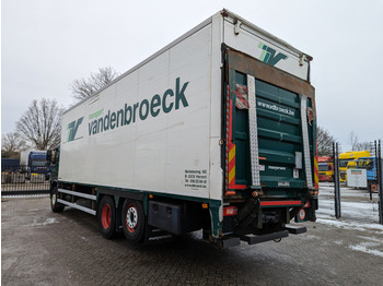 Box truck Volvo FM330 6x2 Daycab Euro5 - Gesloten bak 9M + Dhollandia laadklep 2000KG (V696): picture 4