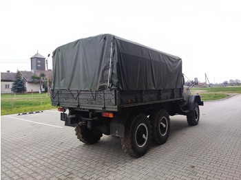 Curtainsider truck ZIL 131: picture 2