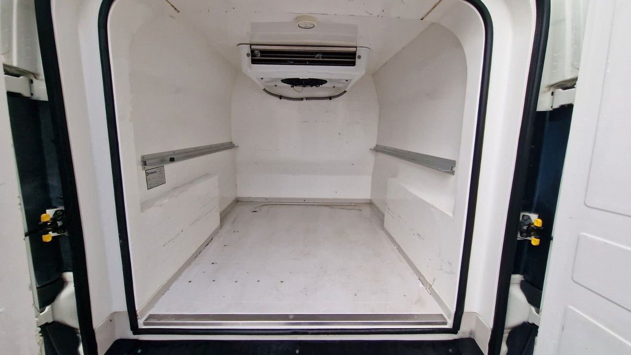 Refrigerated van FIAT Doblo 1,3 Multijet 90: picture 11