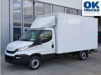 Box van IVECO Daily 35S16: picture 1