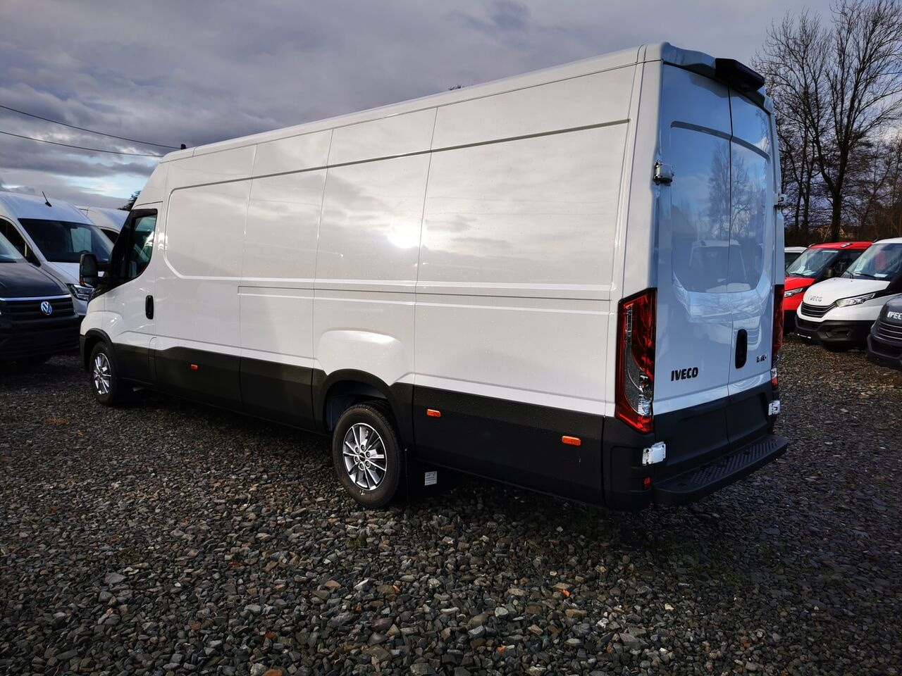 New Panel van IVECO IVECO DAILY 35S18HA8 L4H2: picture 12