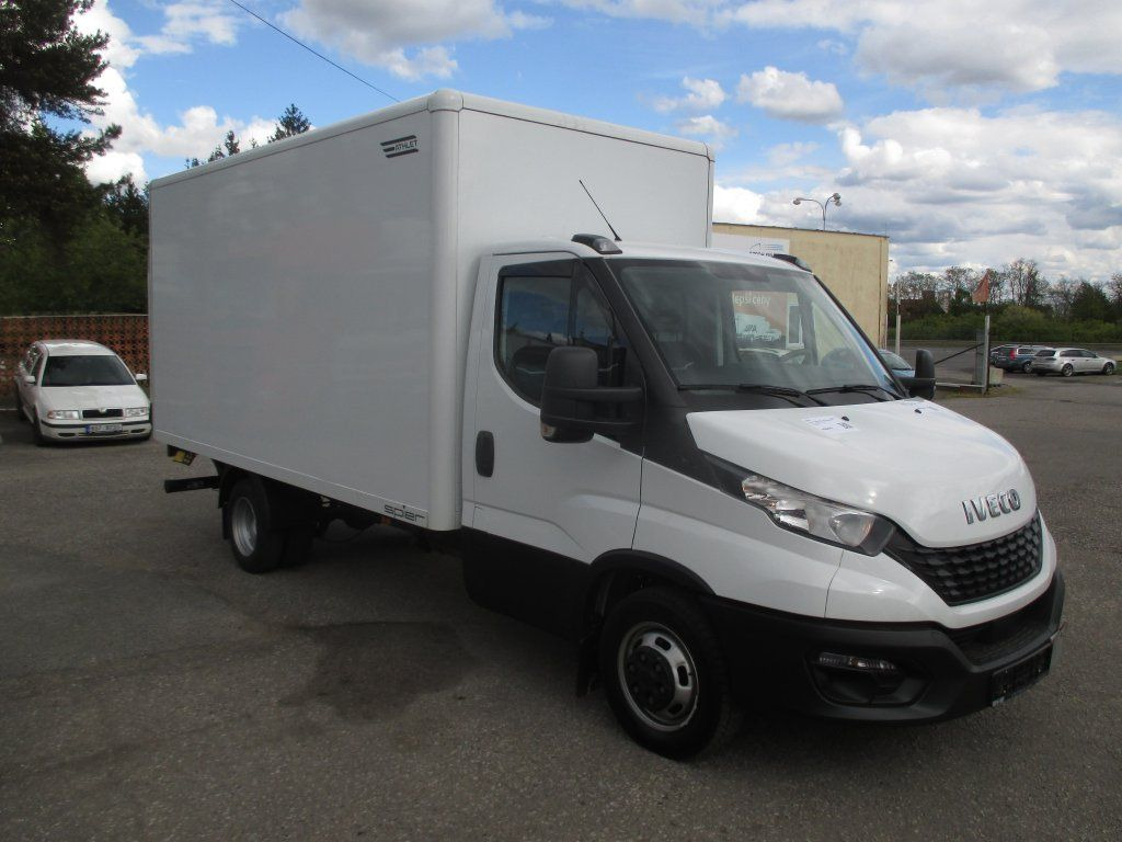 Iveco Daily 35C16  on lease Iveco Daily 35C16: picture 3