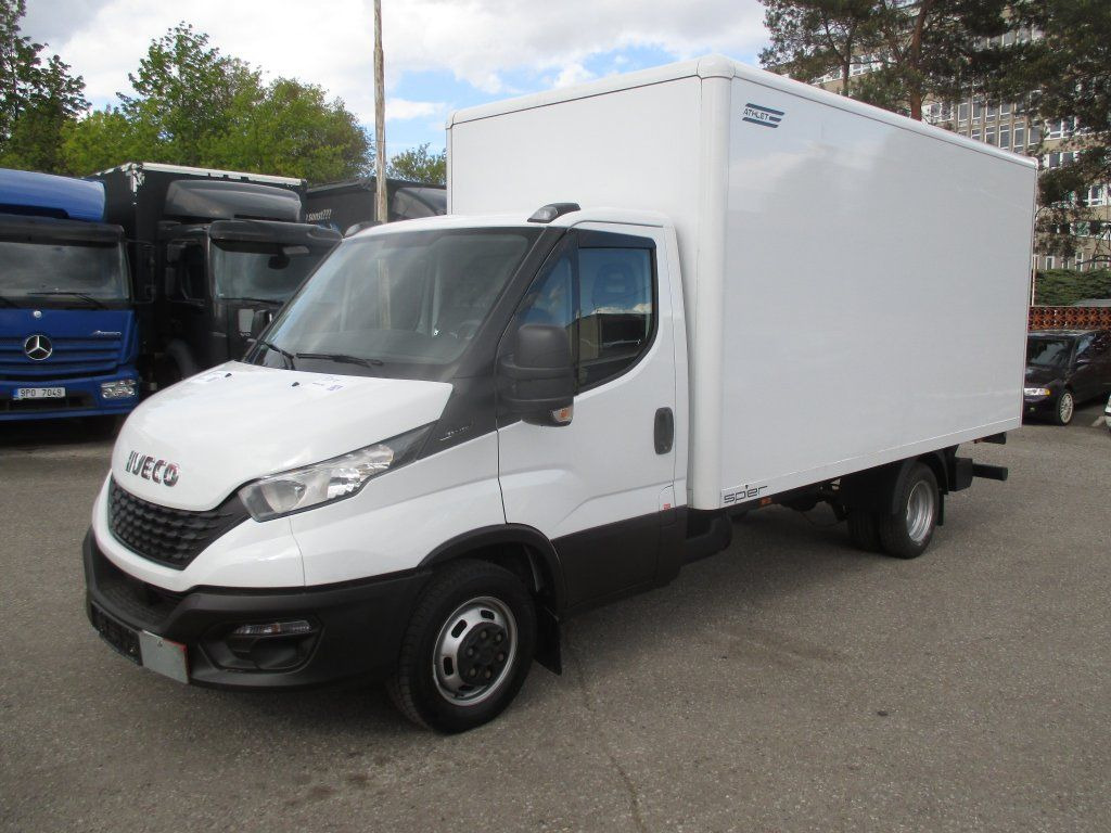 Iveco Daily 35C16  on lease Iveco Daily 35C16: picture 1