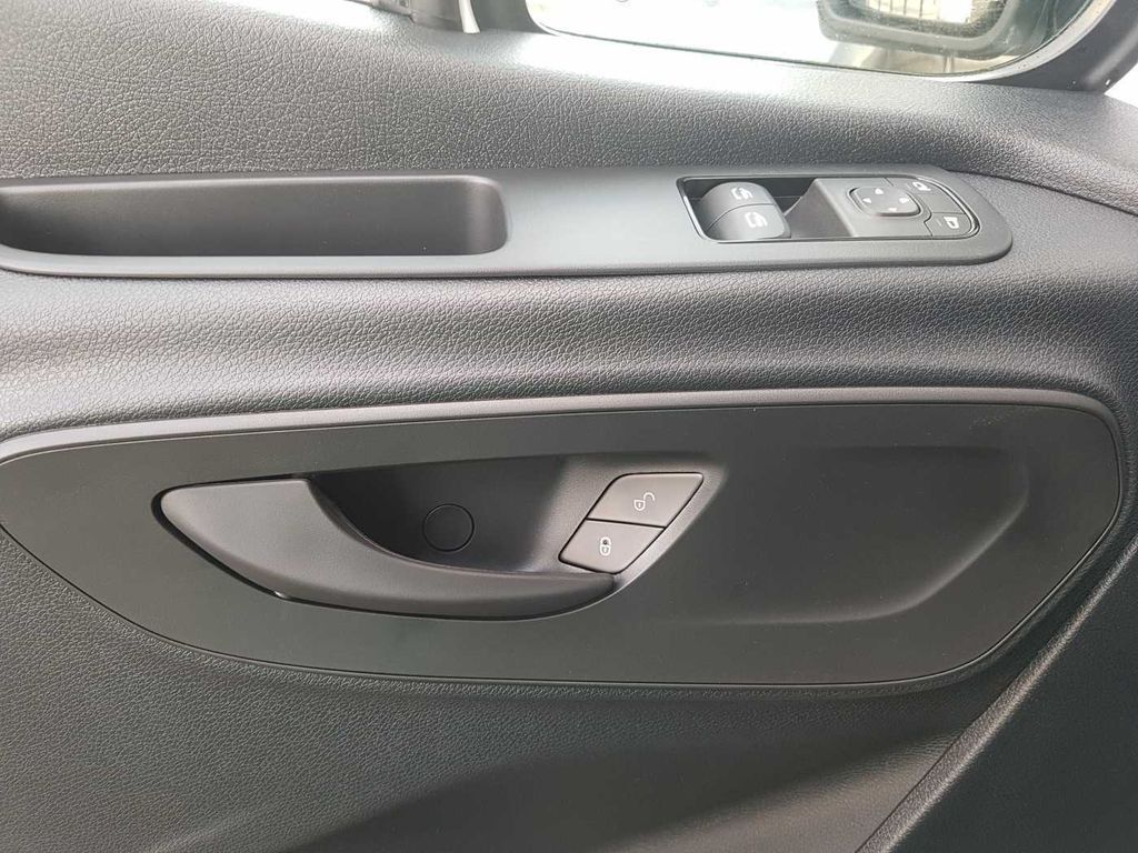Panel van Mercedes-Benz Sprinter 517 CDI 4325 Klima AHK3,5 MBUX Kamera: picture 14