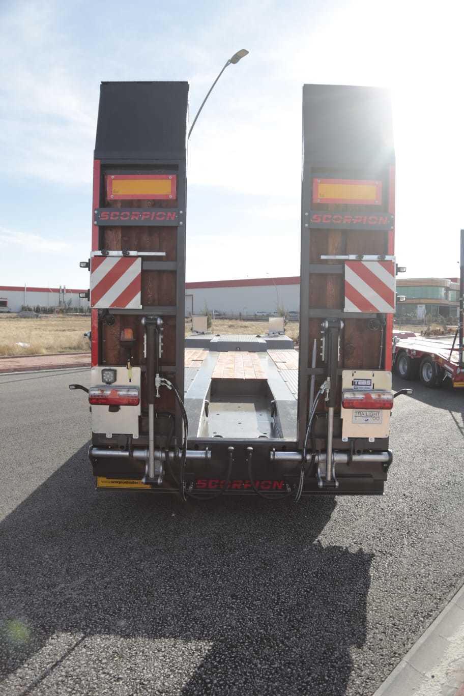 SCORPION TRAILER undefined: picture 35