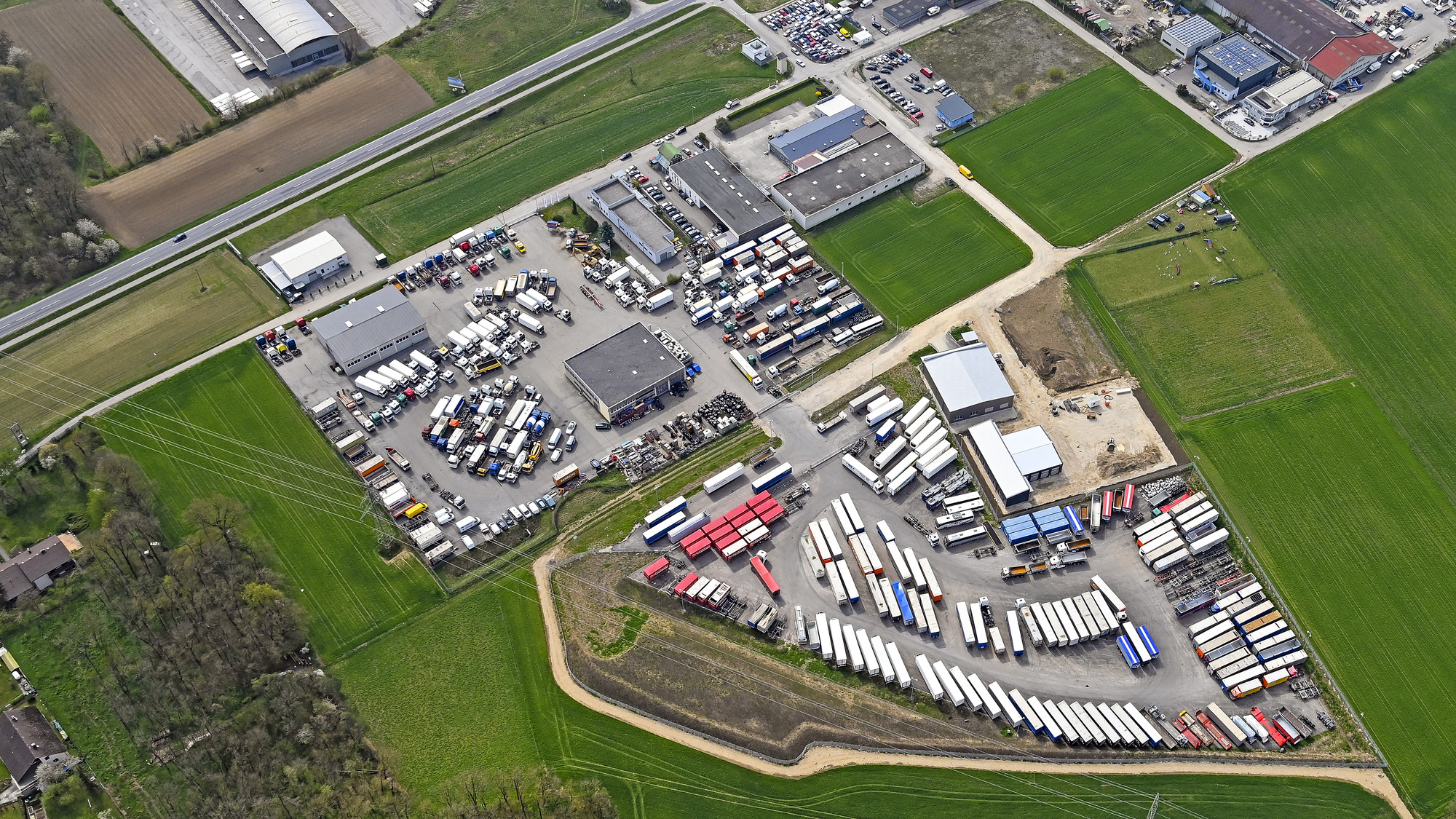 MG Handel GmbH - Tractor units undefined: picture 1