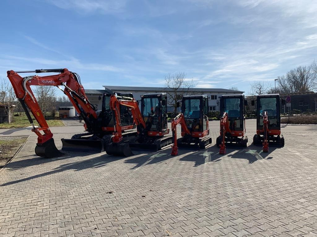 Daniel Manno  Baumaschinenhandel - Material handling equipment - diesel undefined: picture 9