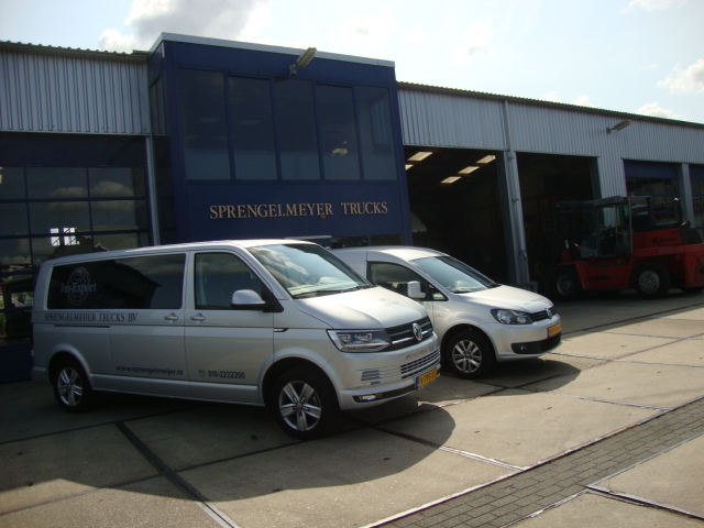 Sprengelmeijer Trucks B.V. - Trucks undefined: picture 1