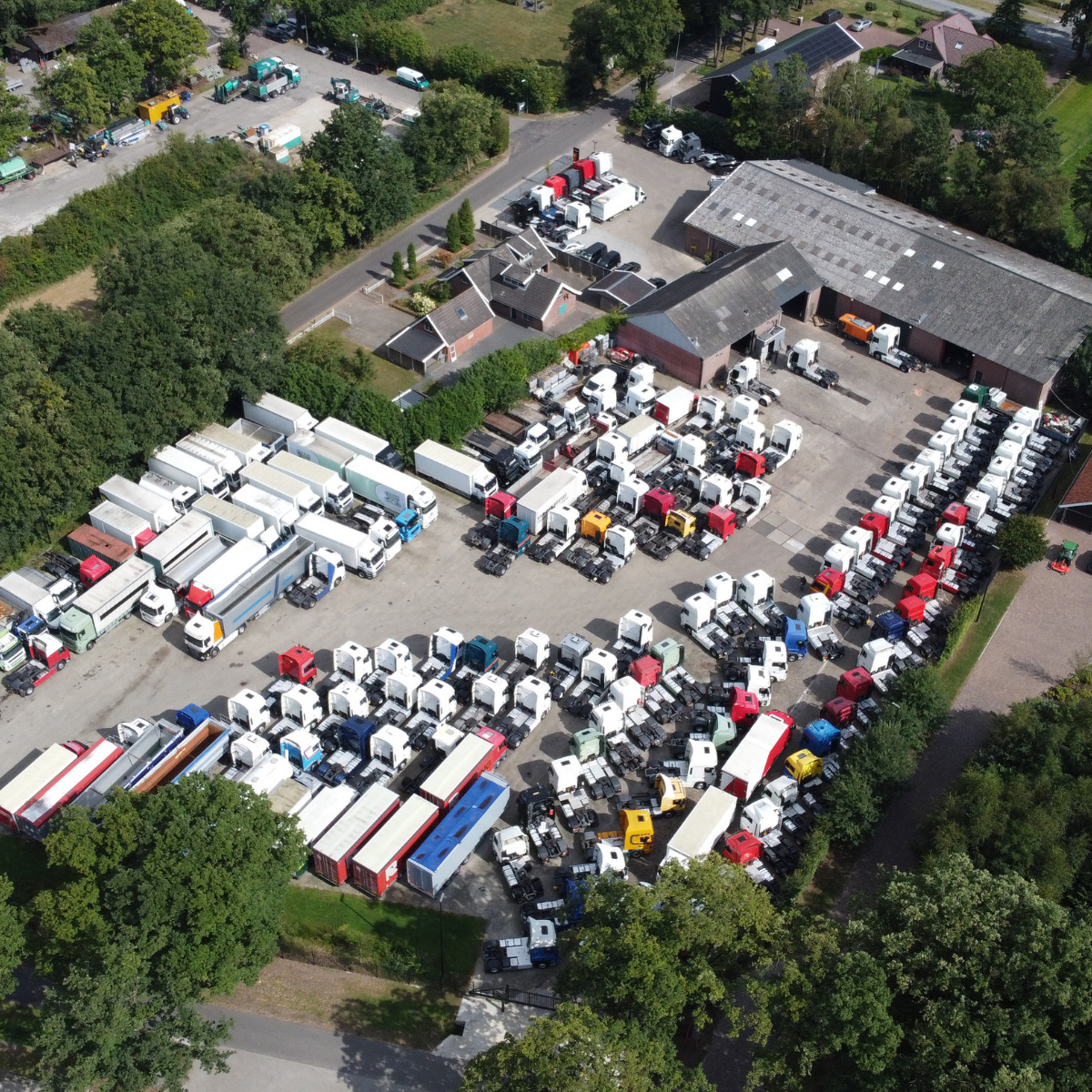 Hesselink Trucks B.V. - Semi-trailers KRAKER - Year: 2014, 3-axle undefined: picture 7