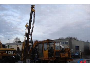 Drilling rig Atlas Copco ROC 748 HC: picture 1